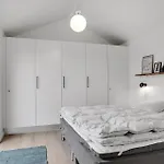 Five-bedroom With A Hot Tub 04 * 루켄